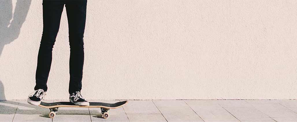 How to Longboard & Skateboard?- Articles with information about Longboarding and how to ride a Skateboard!
