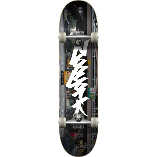Deux amis ont traversé les États-Unis à skateboard Deux amis ont traversé les États-Unis à skateboard
